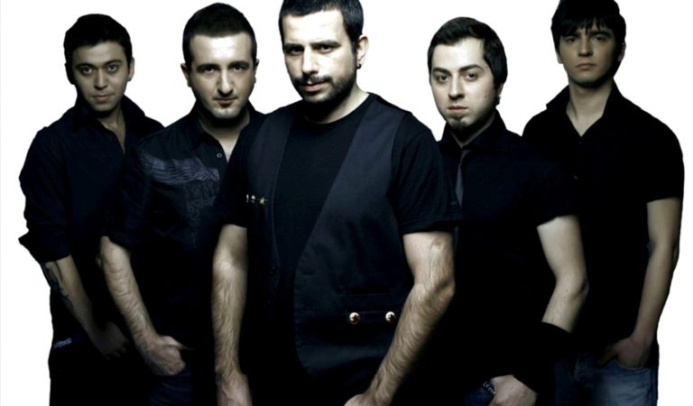 Gece Yolcuları – SUS! Şarkı Sözleri