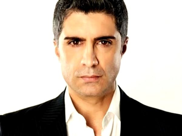 Özcan Deniz – Bu Defa Başka Şarkı Sözleri