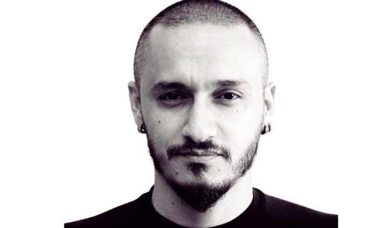 Edip Bülbül – Gün Ağarırken Şarkı Sözleri