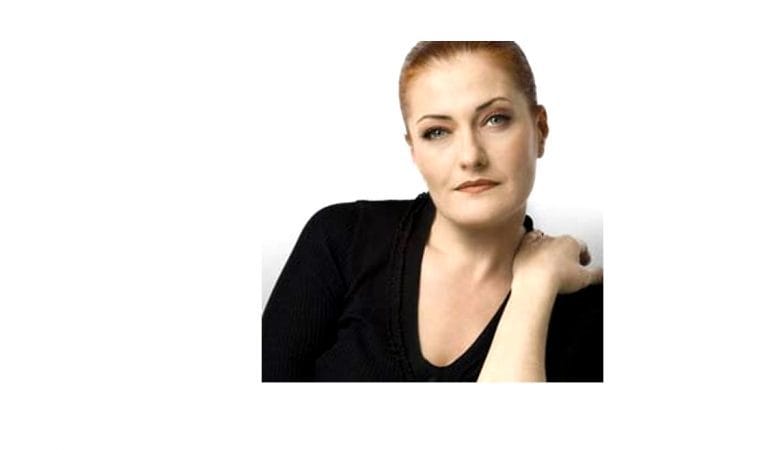 Candan Erçetin – Oyalama Artık Şarkı Sözleri