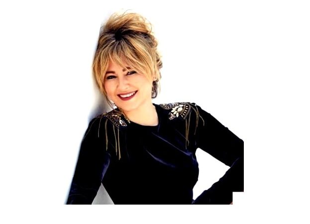 Pınar Aylin – 100 AŞK Şarkı Sözleri