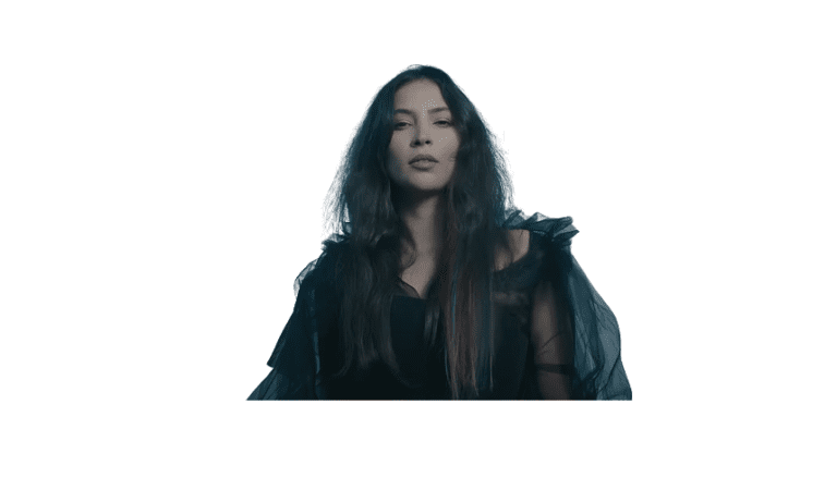 Firuze Gamze – Toz Şarkı Sözleri