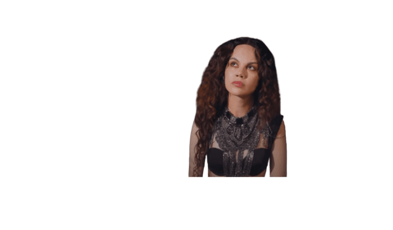 Tuğçe Türker – Sen Geç Benden Şarkı Sözleri