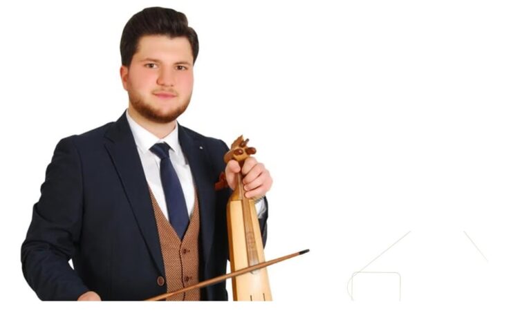 Ali TETİK – Sis Çöktü Dağlarıma Şarkı Sözleri