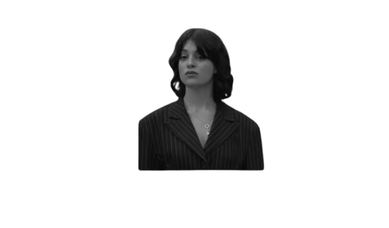 Sena Şahin – Beyoğlu Şarkı Sözleri